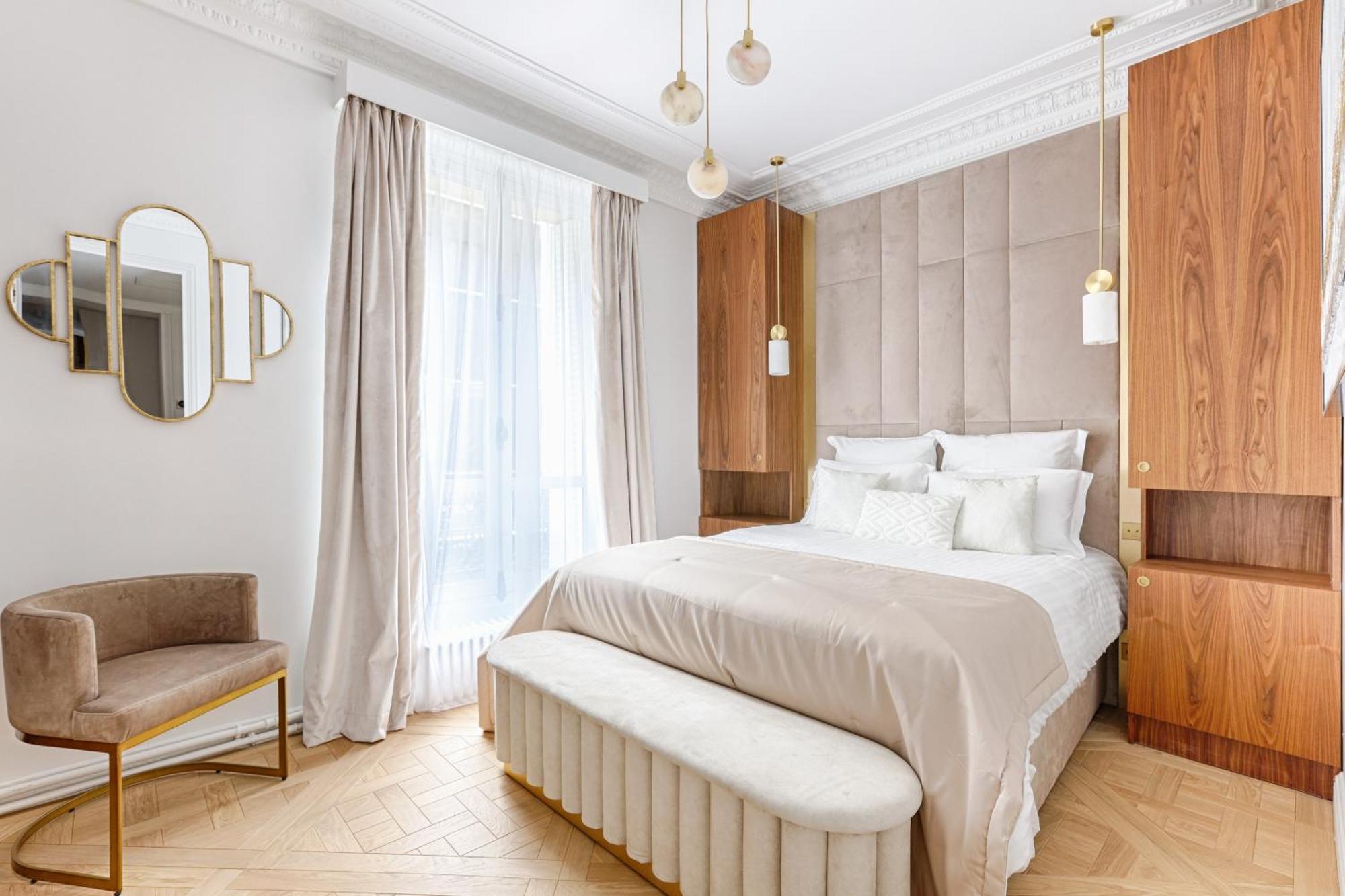 Elegant Luxury Apartment For 6 On Champs-Elysees Paris Exterior photo
